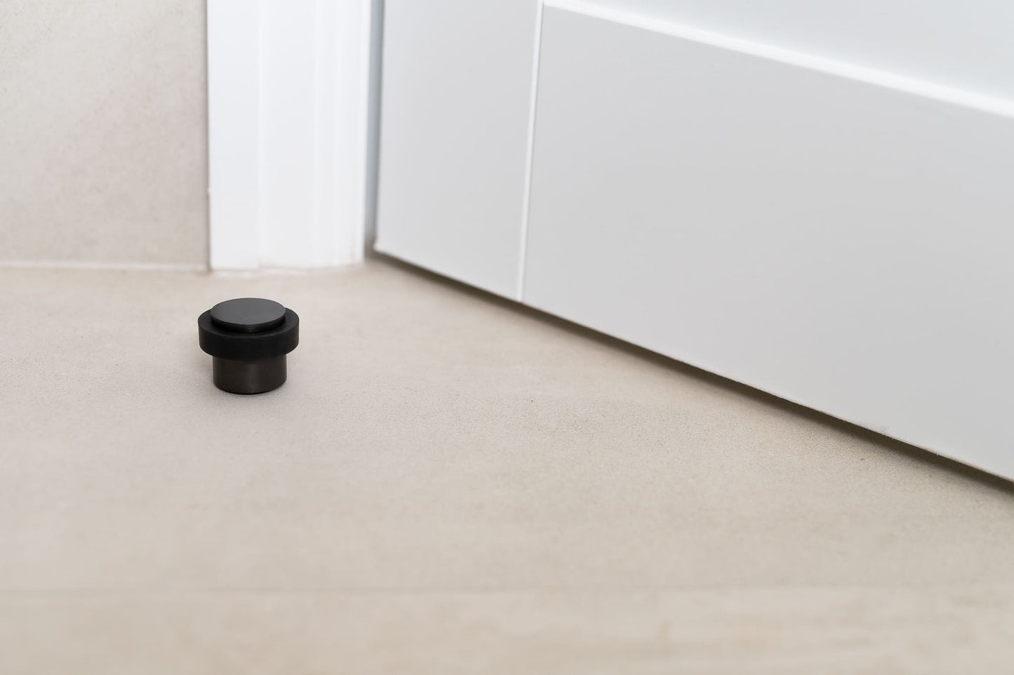 Zanda Round Floor Mount Door Stop
