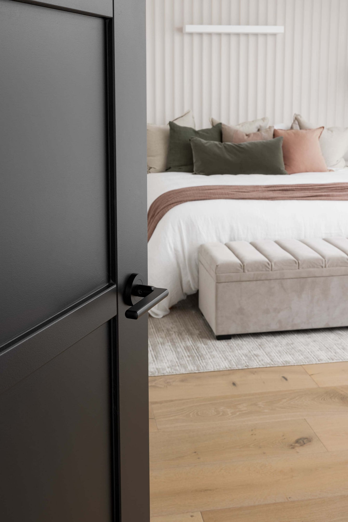 Zanda Door Handle - Epic