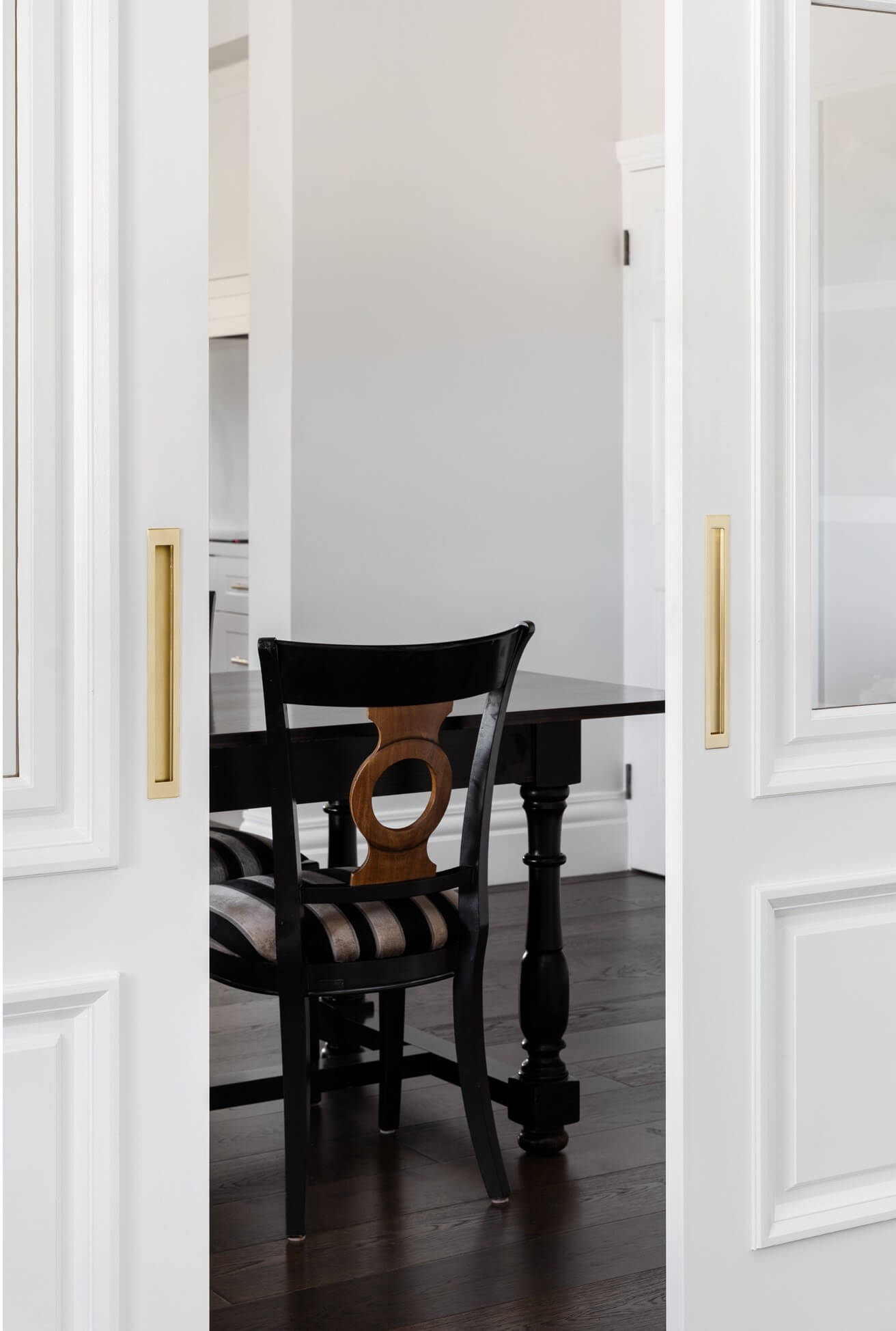 Zanda Verve Flush Pull (Available in Various Finishes)