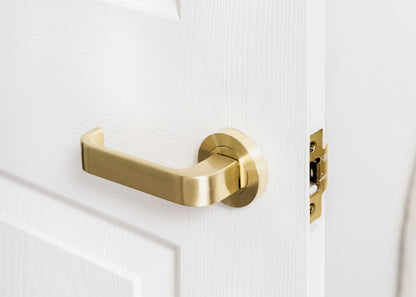Zanda Door Handle - Streamline