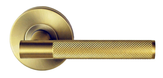 DOMICI KNURLED - Door Handle